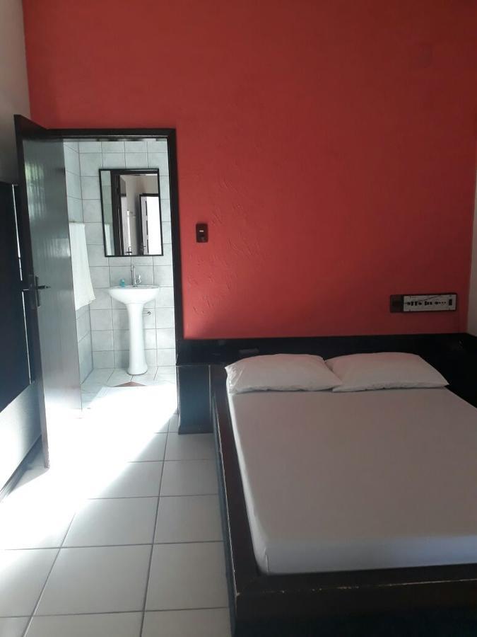 Motel Casa Branca 브루메나우 외부 사진